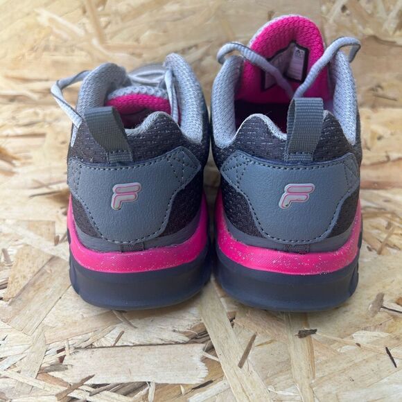 FILA Girls Diskize 2 Grey And Pink Sneakers Size US 2 Barely Worn - Picture 3 of 6